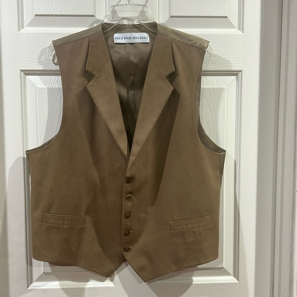 Irvine Park Men Faux Tan Suede Vest 46Regular